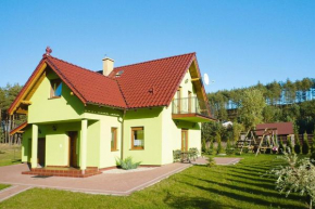 Holiday home for 10 people, close to the lake